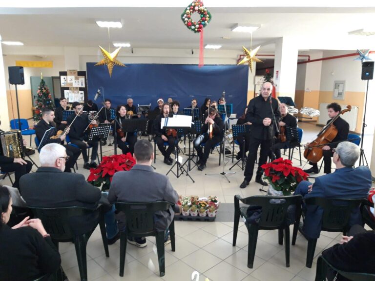 17 Dicembre 2023 – Concerto Natalizio insieme ai giovani musicisti della Diapason